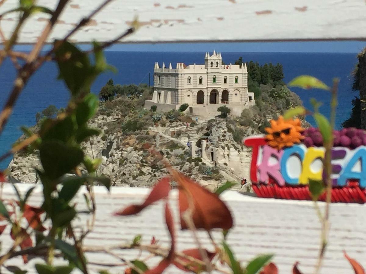Lo Splendore Del Borgo Тропеа Екстер'єр фото